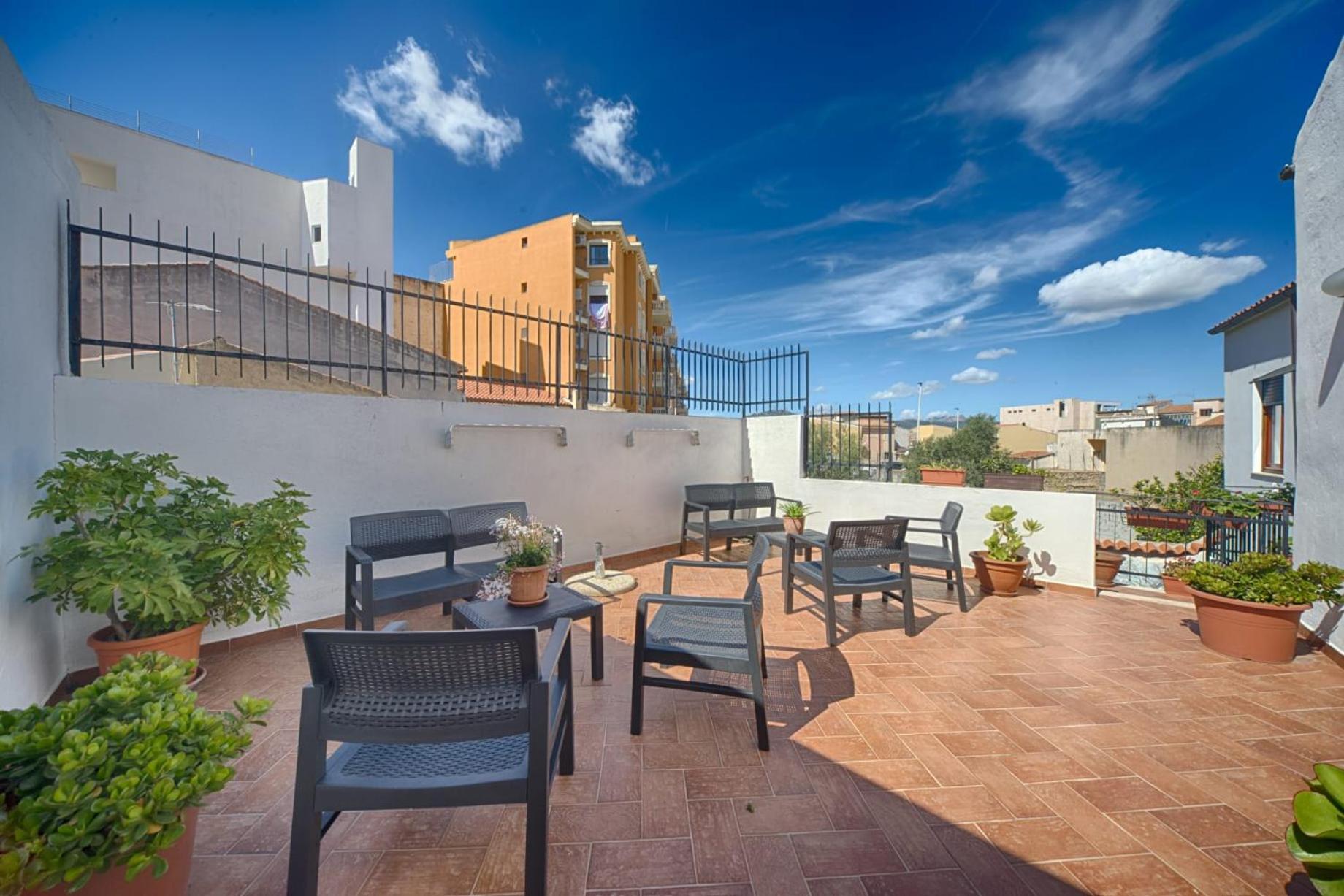 B&B Antica Dimora Ольбия Экстерьер фото